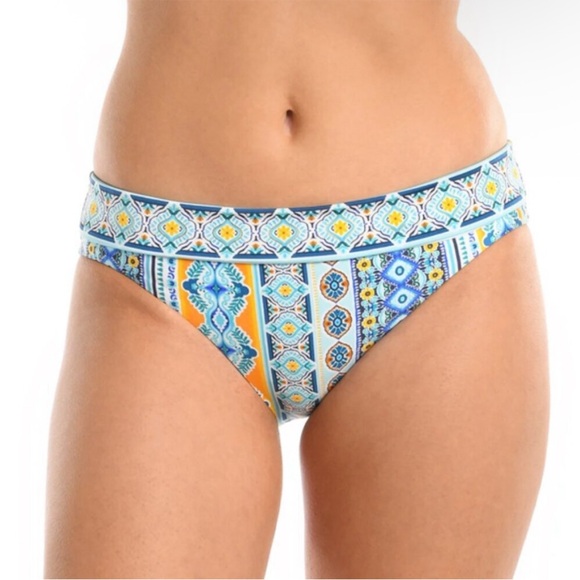 La Blanca Other - La‎ Blanca NWT Scarf Print Banded Hipster Bikini Bottoms Ice Blue